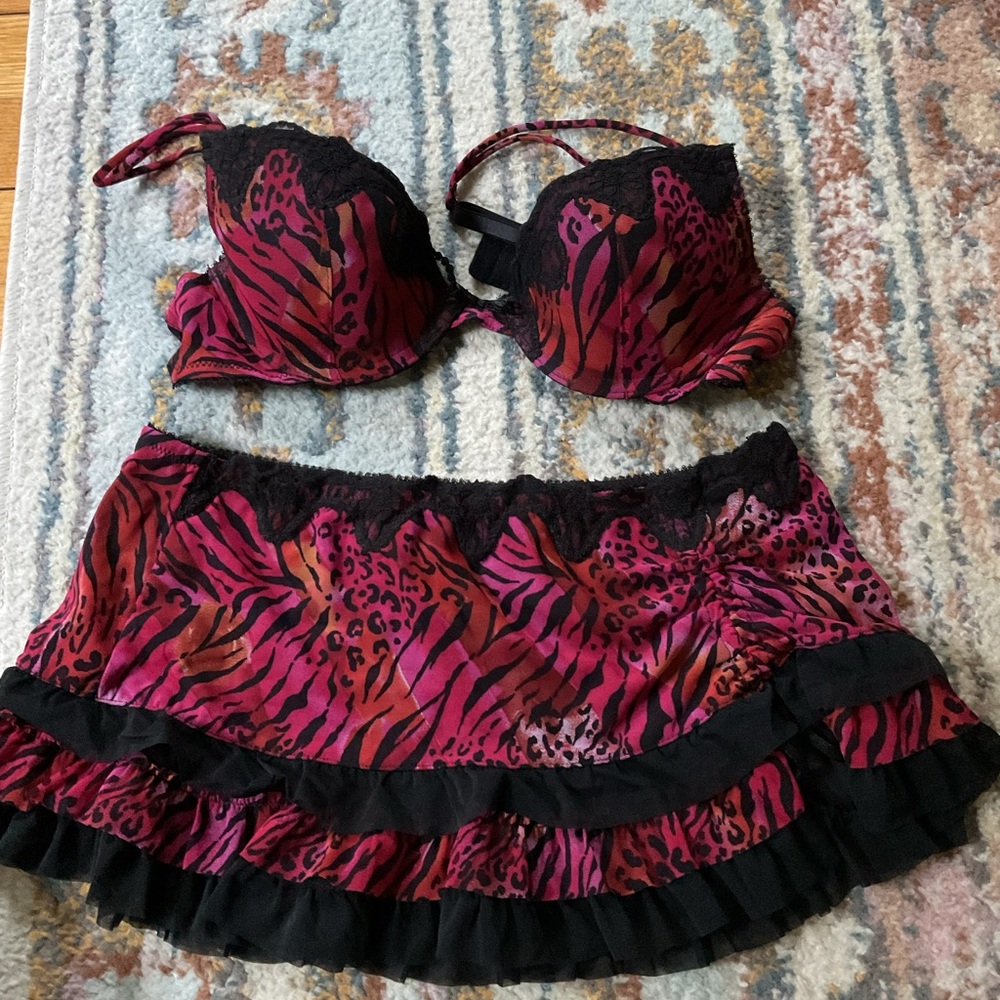 Jezebel Pink and Black Animal Print Bra Set